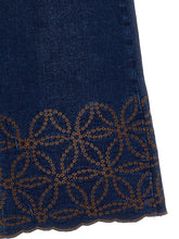 Load image into Gallery viewer, Embroidered Jeans
