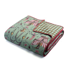 Load image into Gallery viewer, Seferî Bed Cover - Green
