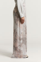 Load image into Gallery viewer, Fluid viscose palazzo trousers
