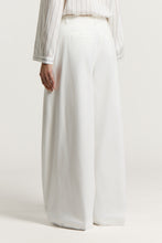 Load image into Gallery viewer, Cotton gabardine trousers
