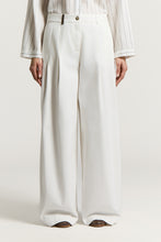 Load image into Gallery viewer, Cotton gabardine trousers
