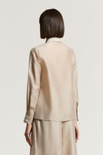 Load image into Gallery viewer, Semi-shiny organza shirt
