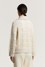 Load image into Gallery viewer, Sweatshirt in alpaca yarn with sequins
