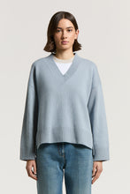 Load image into Gallery viewer, Wool, silk and cashmere sweater

