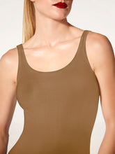 Load image into Gallery viewer, Jamaika String Body
