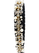 Load image into Gallery viewer, Velvet headband with rhinestones and pearls
