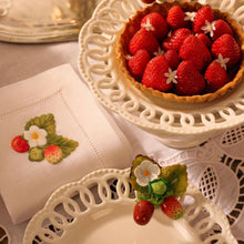 Load image into Gallery viewer, Seferî Storyteller Plate Charm - Berries - Set of 4
