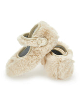 Load image into Gallery viewer, Fur ballerinas with button
