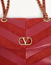 Load image into Gallery viewer, Djuna Medium Chain Bag In Suede And Nappa With Chevron Pattern
