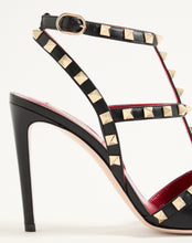 Load image into Gallery viewer, Rockstud Kidskin Pumps 100Mm
