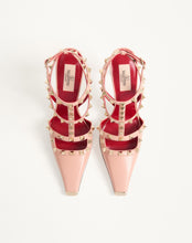 Load image into Gallery viewer, Rockstud Kidskin Pumps 100Mm
