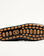 Load image into Gallery viewer, Driver Fastaway Buffalo Loafer
