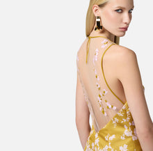 Load image into Gallery viewer, Dress in printed duchess satin and tulle fabric
