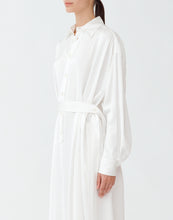 Load image into Gallery viewer, Viscose shirt dress, white
