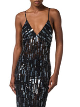 Load image into Gallery viewer, Red Carpet tulle dress with sequins
