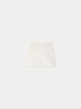 Load image into Gallery viewer, Nougat shorts in organic cotton
