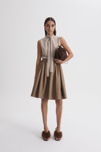 Load image into Gallery viewer, C5262313-CASHMERE-TIE-SLEEVELESS-TANK-TUILE-SCANLANTHEODORE-3_1770680077
