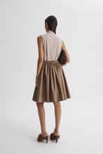 Load image into Gallery viewer, C5262313-CASHMERE-TIE-SLEEVELESS-TANK-TUILE-SCANLANTHEODORE-5_1770680097
