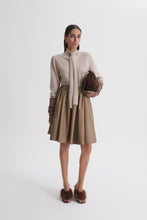 Load image into Gallery viewer, C5263005-CASHMERE-SHOULDER-PAD-CARDIGAN-TUILE-SCANLANTHEODORE-3_1770680106
