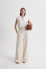Load image into Gallery viewer, C6234164-V-NECK-TUNIC-TOP-WHITE-SCANLANTHEODORE-3_1770680339
