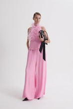 Load image into Gallery viewer, C6234193-OSTRICH-FEATHER-TOP-PINK-SCANLANTHEODORE-3_1773357807
