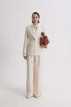Load image into Gallery viewer, C6251509-ITALIAN-TEXTURED-JACKET-ALABASTER-SCANLANTHEODORE-3_1770680419
