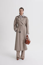 Load image into Gallery viewer, C6270047T-ITALIAN-TRENCH-TAUPE-SCANLANTHEODORE-3_1771377197
