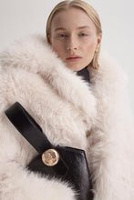 Load image into Gallery viewer, C6270048-FAUX-FUR-JACKET-ALABASTER-SCANLANTHEODORE-2_1770680013
