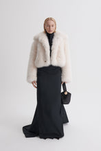 Load image into Gallery viewer, C6270048-FAUX-FUR-JACKET-ALABASTER-SCANLANTHEODORE-3_1770679934
