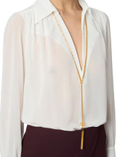Load image into Gallery viewer, Blouse in georgette fabric with necklace
