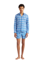 Load image into Gallery viewer, Cotton Voile Lightweight Shirt Tribal Turtles

