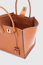 Load image into Gallery viewer, Maggie leather bag
