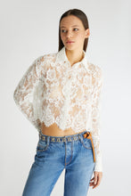 Load image into Gallery viewer, Cropped lace shirt
