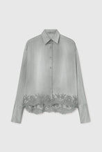 Load image into Gallery viewer, Satin regular shirt with lace
