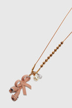 Load image into Gallery viewer, Necklace with bow and pearls
