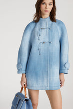 Load image into Gallery viewer, Denim print scuba boxy caban with frogs
