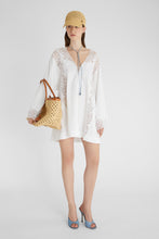 Load image into Gallery viewer, Short cotton kaftan with handmade rebrodé lace appliqués
