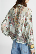Load image into Gallery viewer, Regular fit viscose devorè shirt in geometric print
