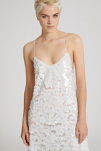 Load image into Gallery viewer, Long toulle dress with sequin degrade
