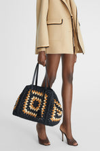 Load image into Gallery viewer, Multicolor rafia shopping bag with hand-made crochet weave
