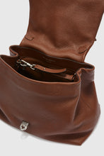Load image into Gallery viewer, Liza medium in hammered calfskin
