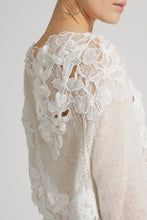 Load image into Gallery viewer, Pure cashmere crop sweater with long sleeves and three-dimensional floral embroidery made by hand
