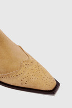 Load image into Gallery viewer, New suede Texan boot with comma heel and side elastic
