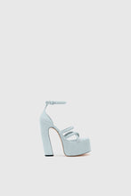Load image into Gallery viewer, Platform in light blue nuvolato suede with hand-woven straps
