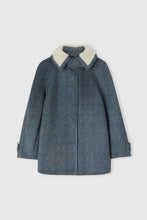 Load image into Gallery viewer, Over parka with zip and shearling collar
