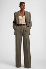 Load image into Gallery viewer, Lace corset-body with boning and structured cups
