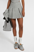 Load image into Gallery viewer, Wool blend mini skirt with pleats
