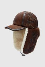 Load image into Gallery viewer, Embroidered baseball-style hat with shearling ear flaps
