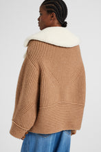 Load image into Gallery viewer, Oversized cardigan in merino wool blend with suede inserts and shearling collar
