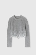 Load image into Gallery viewer, Cropped sweater in pure cashmere with rebrodè lace inlay
